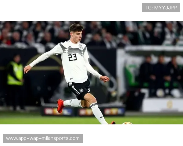 佩兰正式加盟里尔签约至2028年，转会费达500万欧元